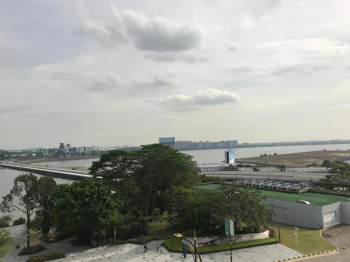 R&F Princess Cove Family Premium Suites Johor Bahru